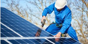 Installation Maintenance Panneaux Solaires Photovoltaïques à Dommartin-le-Coq